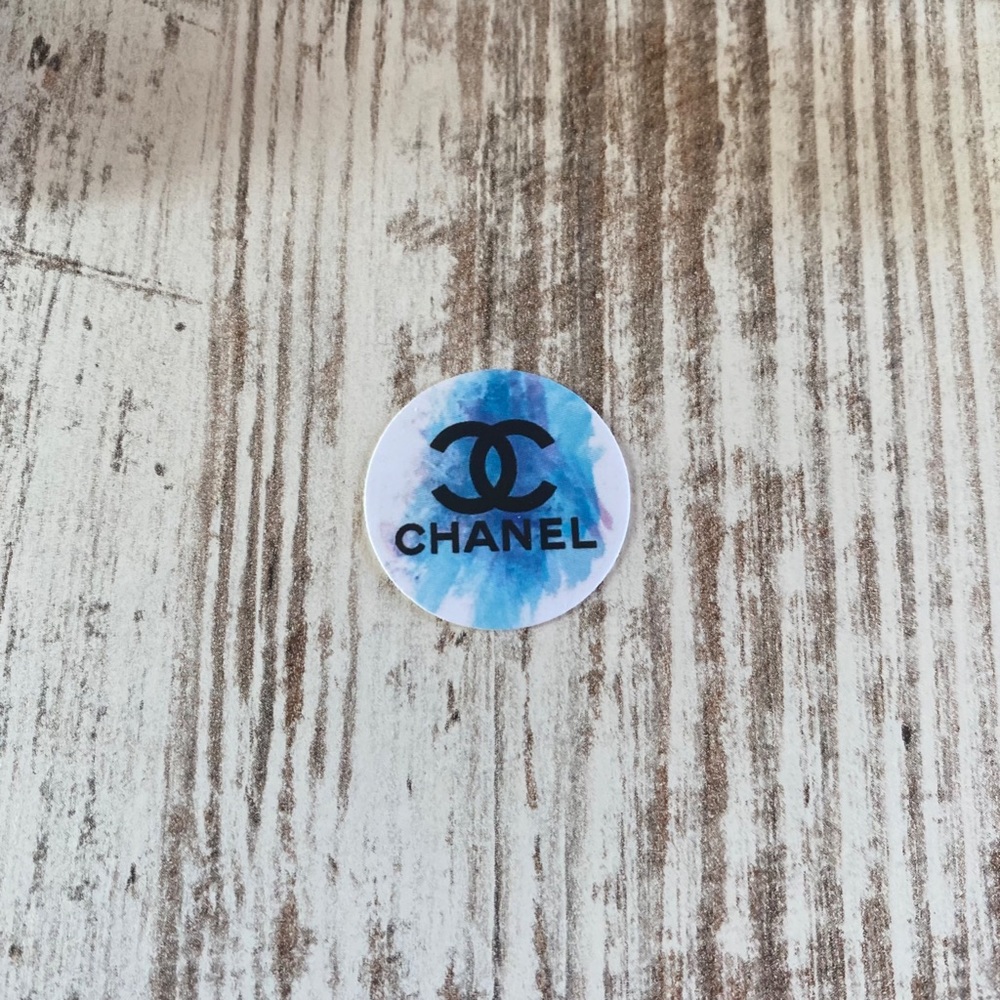 Brand new Chanel exclusive bundle - Picture 8 of 8